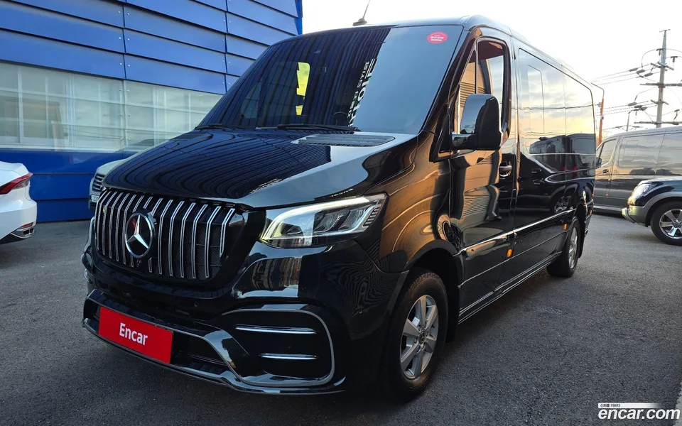 Mercedes-Benz Sprinter 2.0 2024 — фото 1, купить с доставкой в Москву