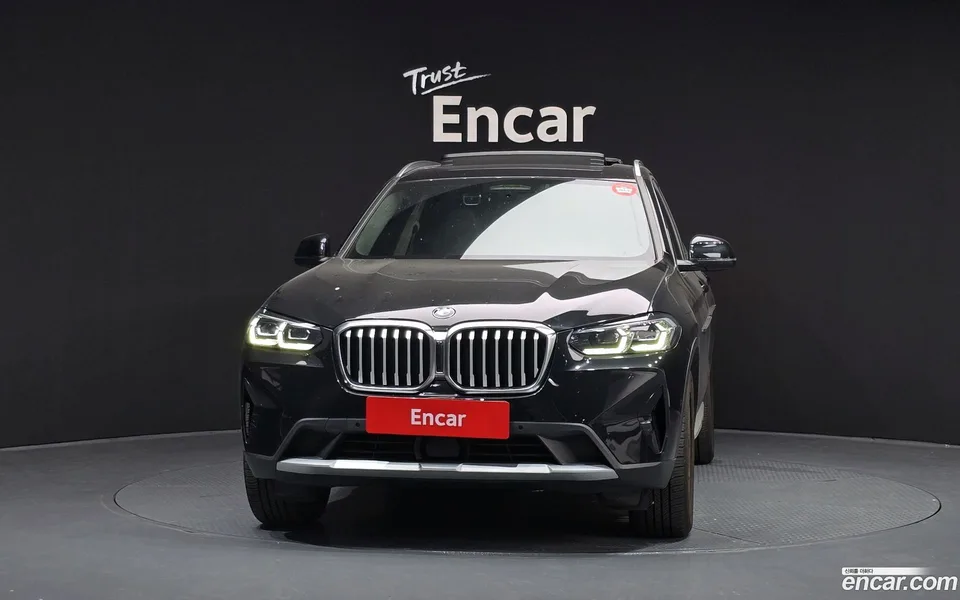 BMW X3 xDrive 20i 2022 — миниатюра 3