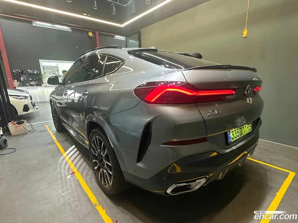 BMW X6 xDrive40i M 2025 — миниатюра 2