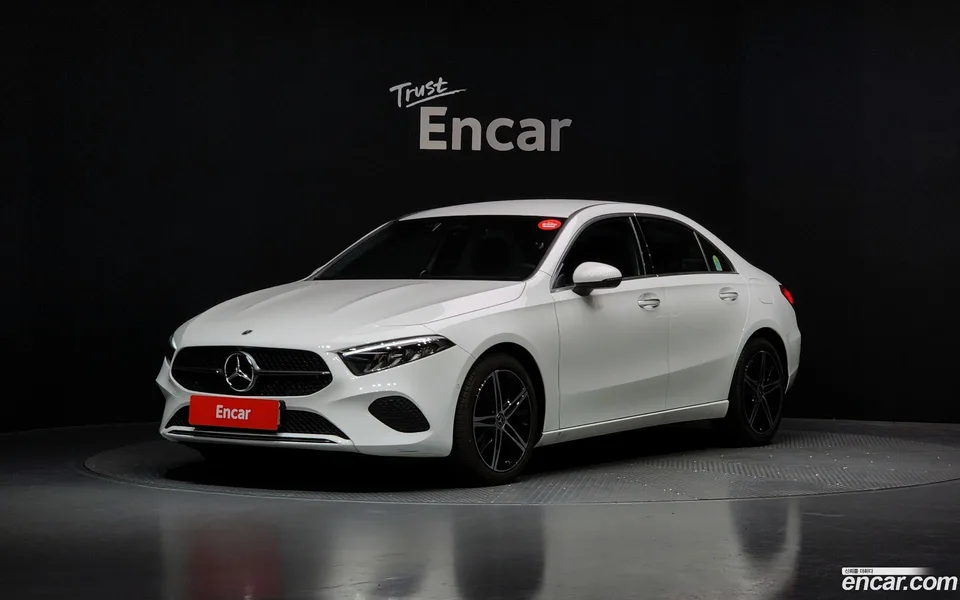 Mercedes-Benz A-Class A220 2025 — фото 1, купить с доставкой в Москву