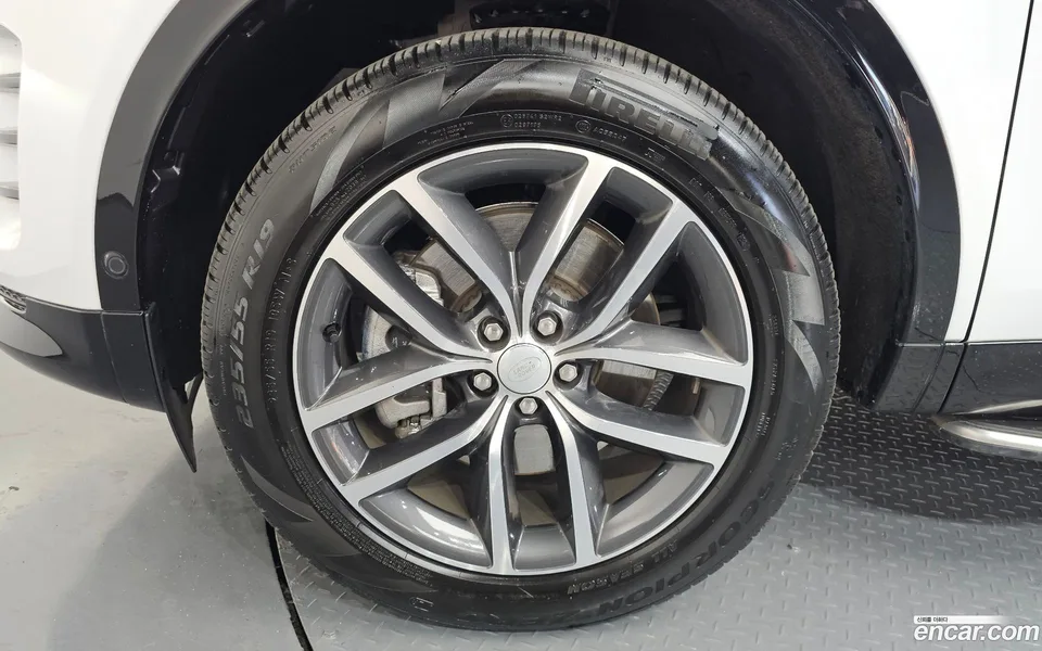 Land Rover Discovery Sport P250 SE 2024 — миниатюра 5