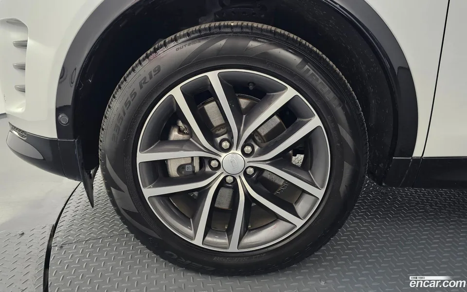 Land Rover Discovery Sport P250 SE 2024 — миниатюра 2