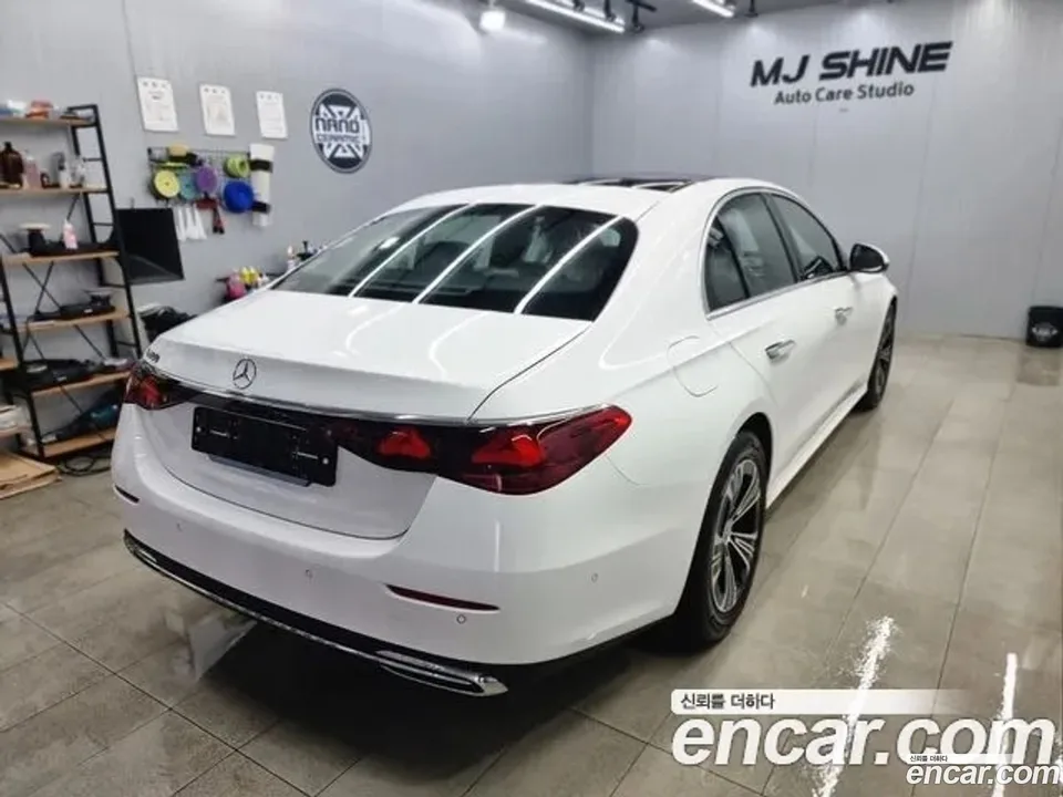 Mercedes-Benz E-Class E200 2024 — миниатюра 2