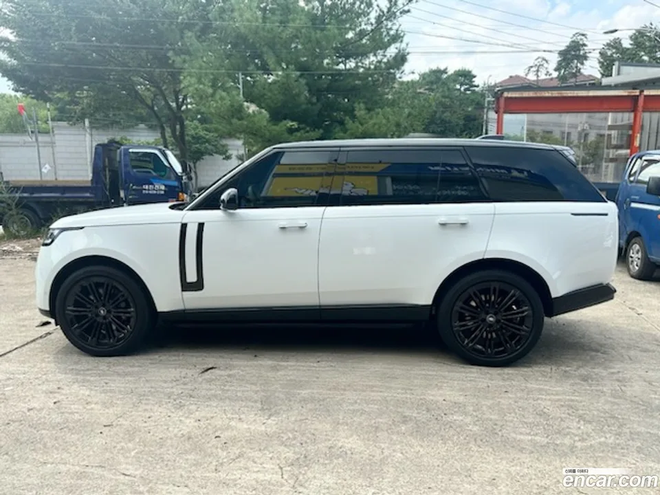 Land Rover Range Rover P530 AB LWB 2024 — миниатюра 2