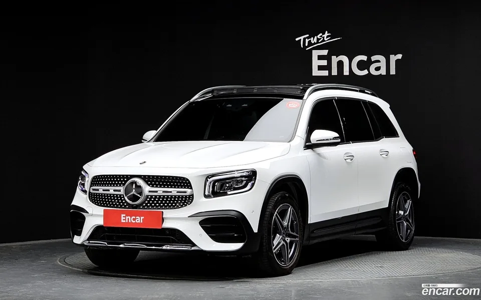Mercedes-Benz GLB-Class GLB250 4MATIC 2022 — фото 1, купить с доставкой в Москву