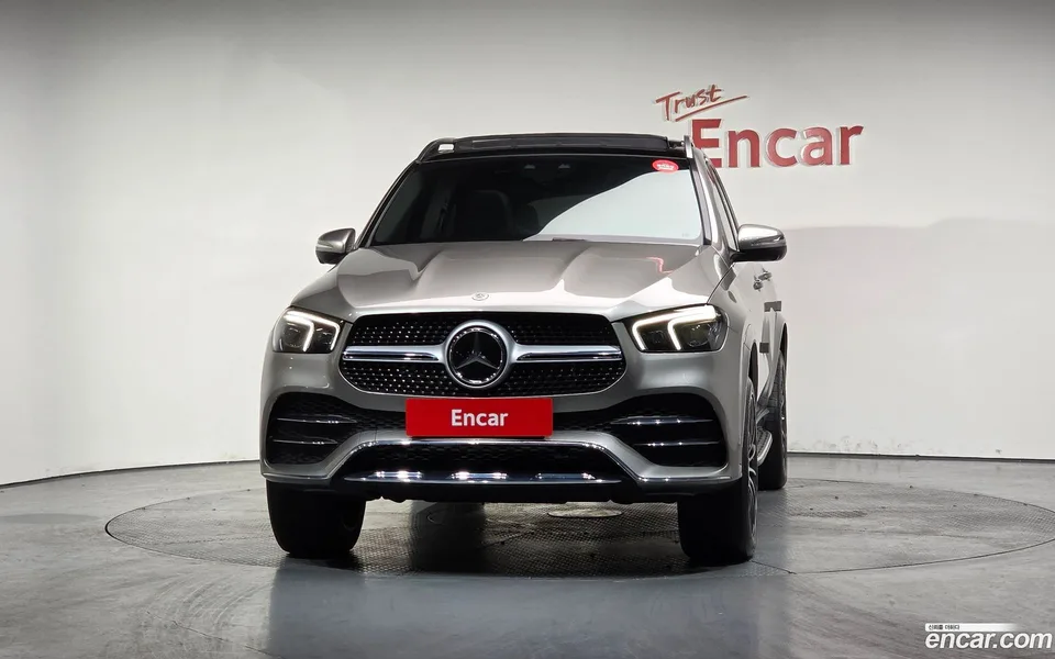 Mercedes-Benz GLE-Class GLE450 4MATIC 2022 — фото 1, купить с доставкой в Москву
