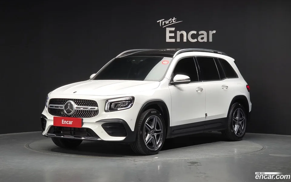 Mercedes-Benz GLB-Class GLB250 4MATIC 2022 — фото 1, купить с доставкой в Москву