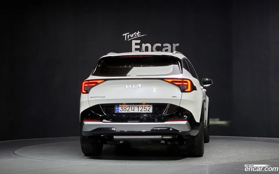 Kia Sportage Hybrid HEV 1.6 2WD 2025 — миниатюра 4