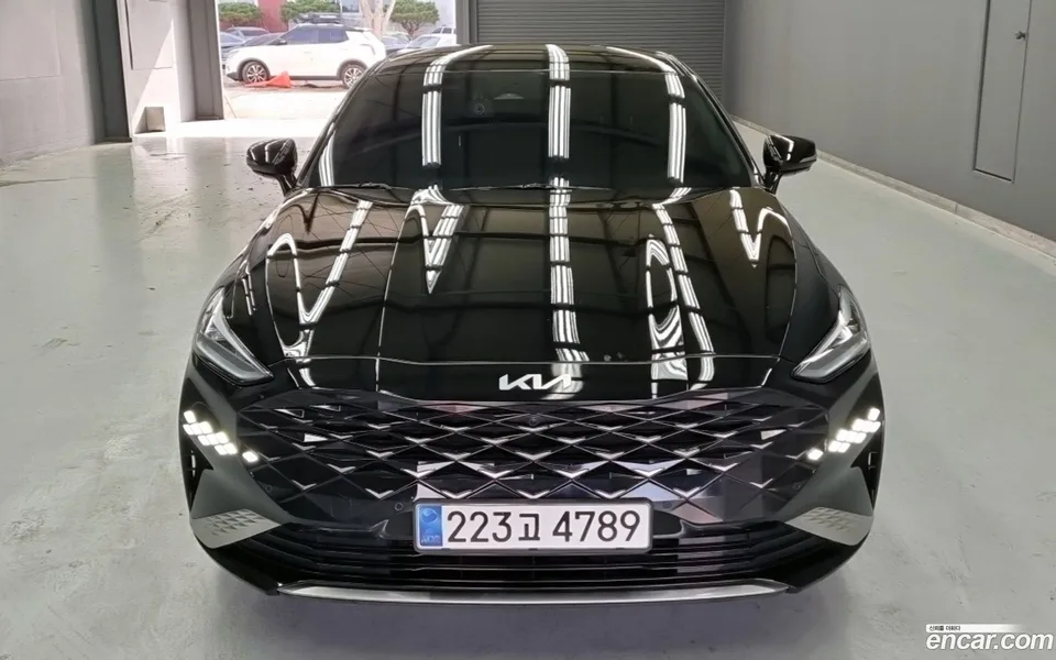 Kia K8 Hybrid 2022 — thumbnail 3