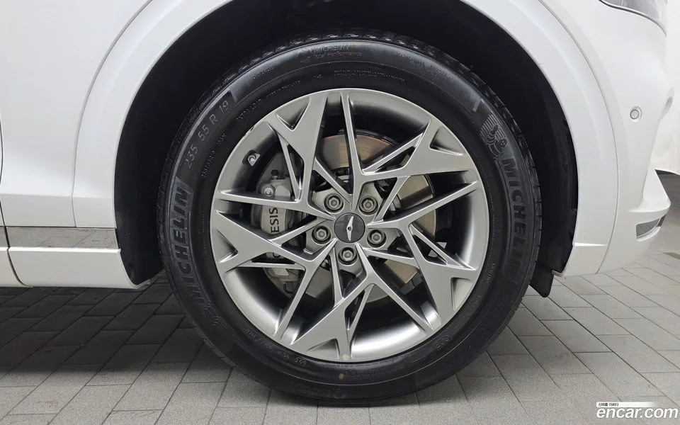 Genesis GV70 2.5T AWD 2024 — миниатюра 2