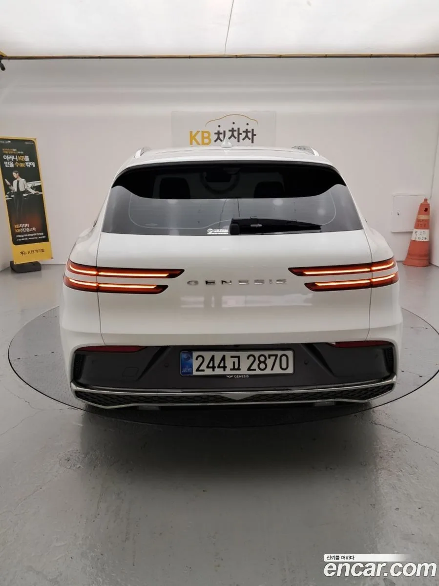 Genesis GV70 2.5T 2WD 2025 — миниатюра 4