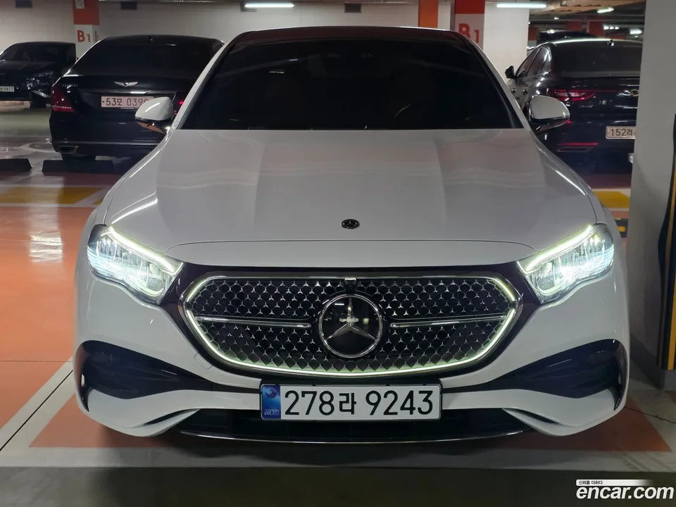 Mercedes-Benz E-Class E200 AMG Line 2025 — фото 1, купить с доставкой в Москву