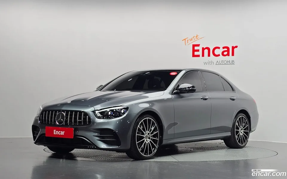 Mercedes-Benz E-Class E350 4MATIC AMG Line 2022 — фото 1, купить с доставкой в Москву