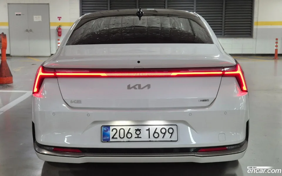 Kia K8 Hybrid 2025 — миниатюра 5
