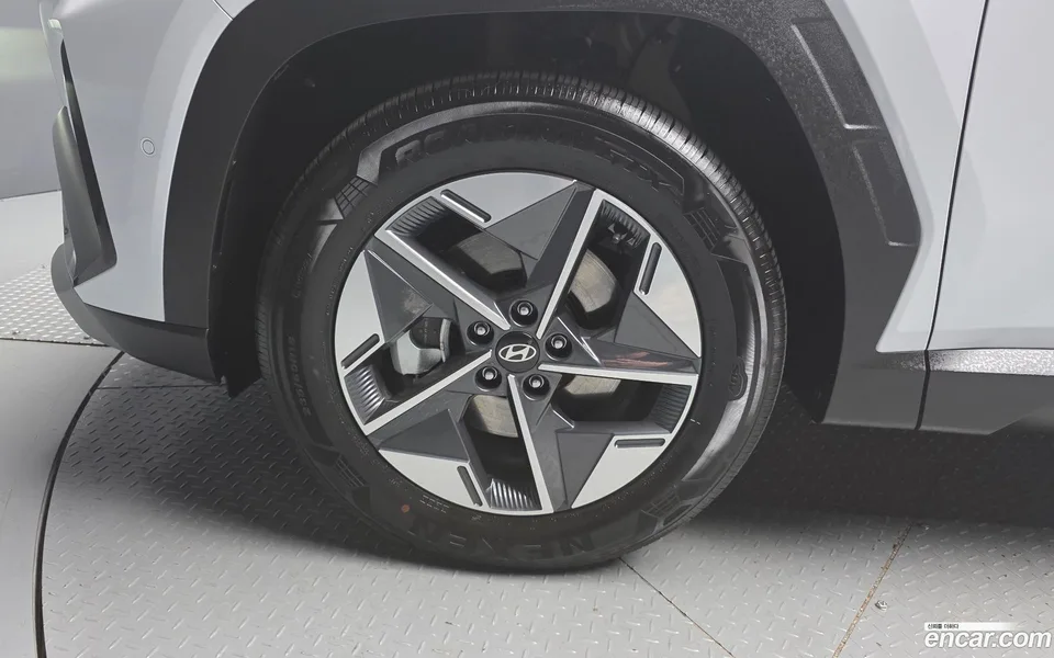 Hyundai Tucson NX4 1.6 2WD 2025 — миниатюра 2