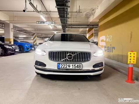 Volvo S90 2023 buy in Moscow