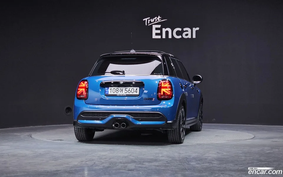 MINI Cooper S 5 2023 — миниатюра 4
