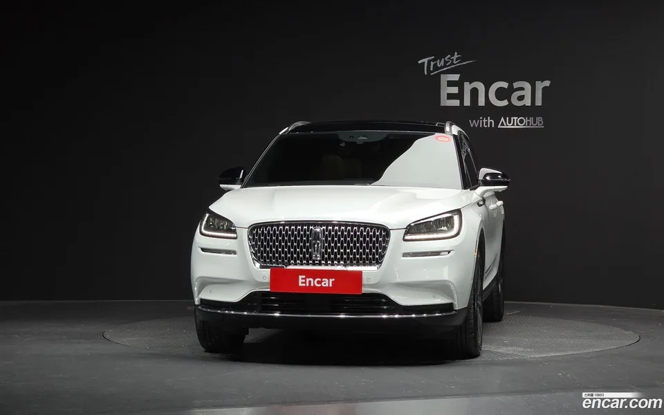 Lincoln Corsair 2.0 AWD 2022 — миниатюра 3