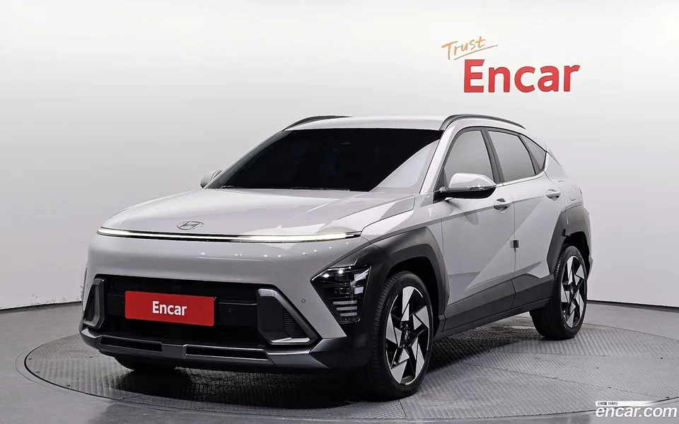 Hyundai Kona 1.6 2WD 2023 — фото 1, купить с доставкой в Москву
