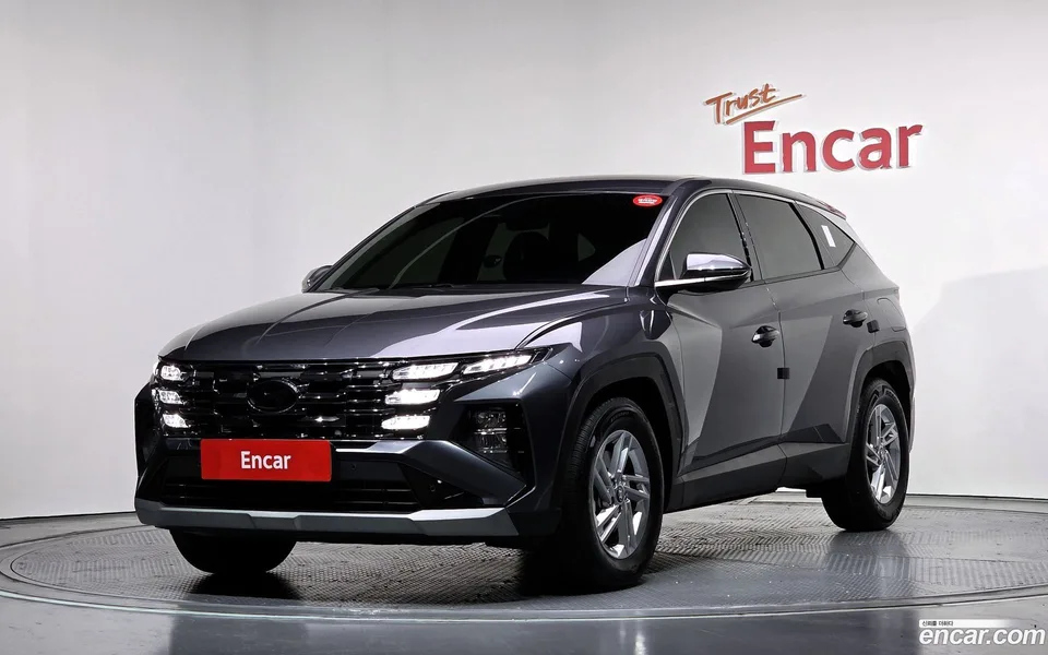 Hyundai Tucson NX4 1.6 2WD 2024 — фото 1, купить с доставкой в Москву