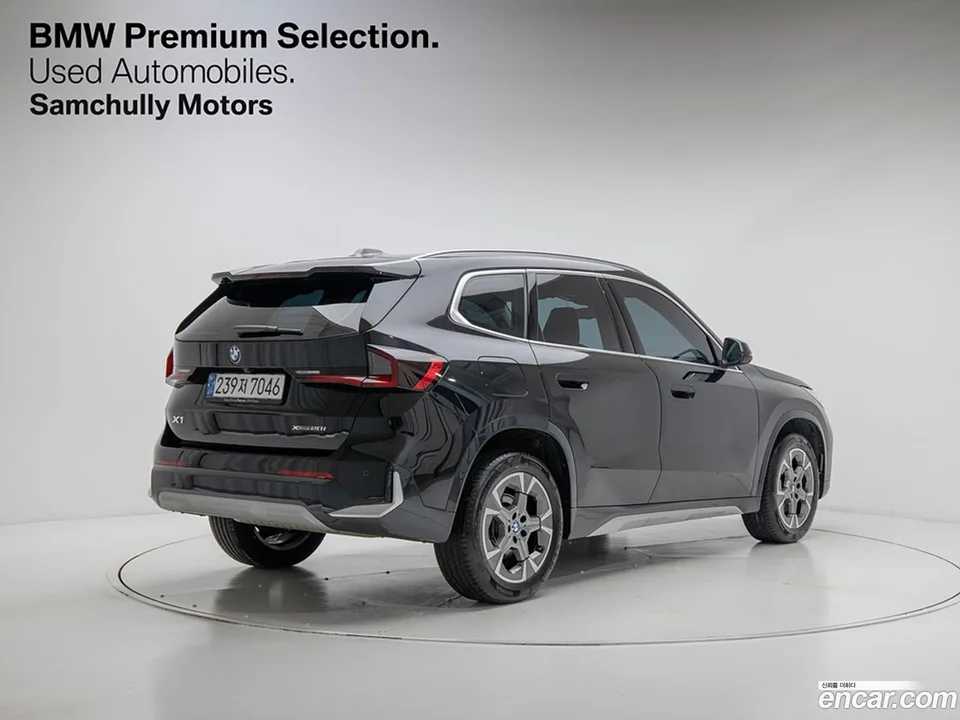BMW X1 xDrive 20i xLine 2025 — миниатюра 4