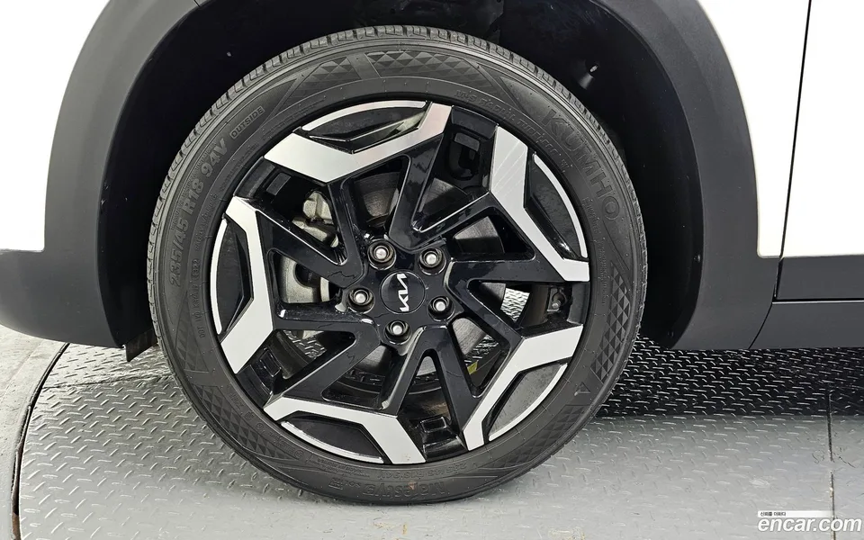 Kia Seltos 1.6 2WD 2022 — миниатюра 5