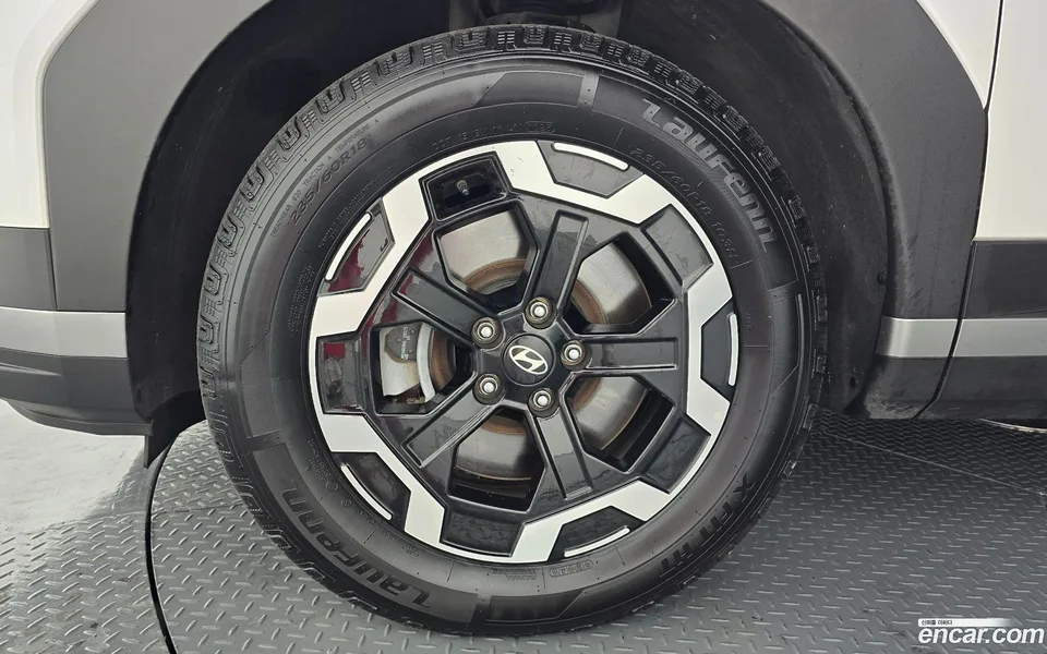Hyundai SantaFe 2.5T 2WD 2023 — миниатюра 2