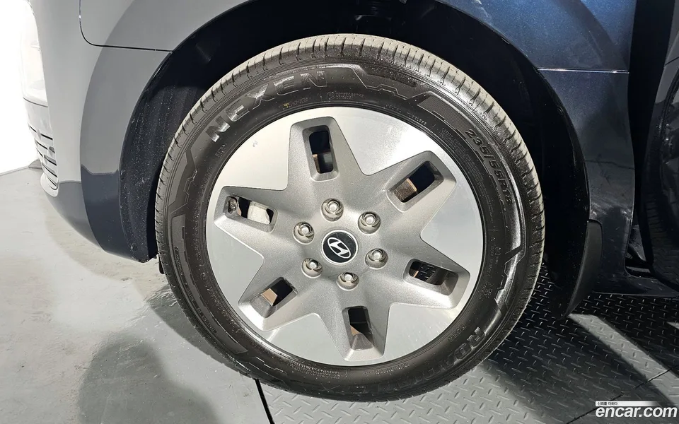 Hyundai Staria HEV 1.6 9 2024 — миниатюра 2