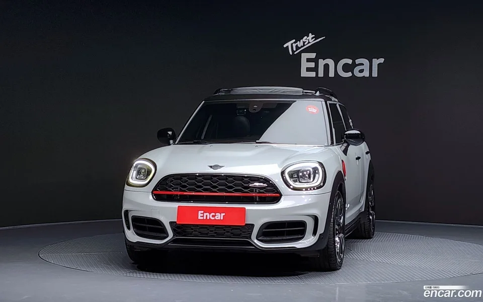 MINI Cooper S Countryman JCW 2022 — миниатюра 3