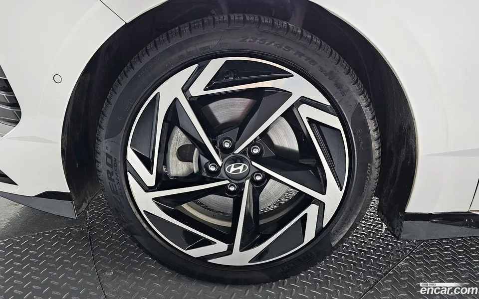 Hyundai Sonata The Edge 1.6 2023 — миниатюра 2