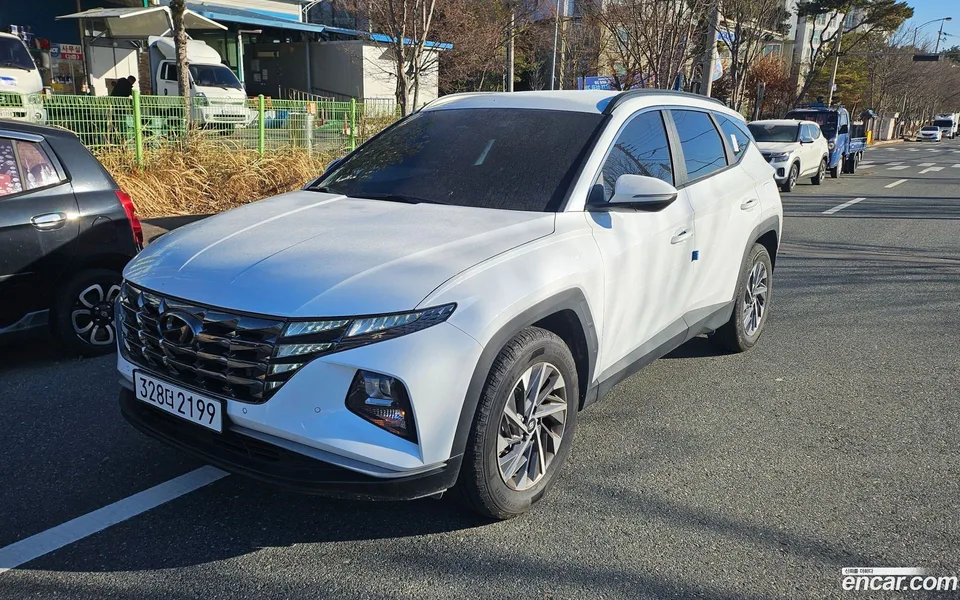 Hyundai Tucson 1.6 2WD 2023 — фото 1, купить с доставкой в Москву