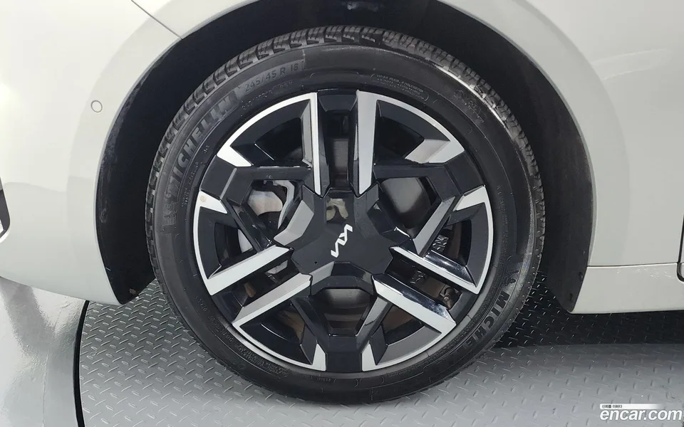 Kia K8 2.5 2WD 2024 — миниатюра 5