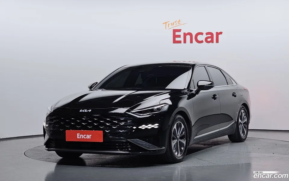 Kia K8 Hybrid 2022 — фото 1, купить с доставкой в Москву