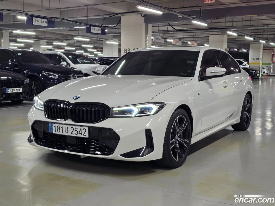 BMW 3 Series 320i M 2025 — photo 1, buy with delivery to Moscow
