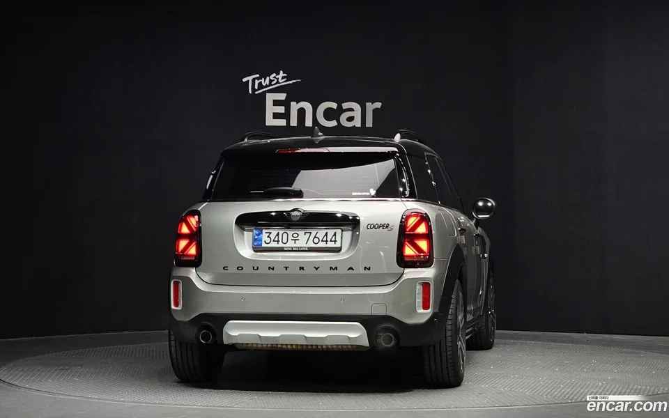 MINI Cooper S Countryman ALL4 2023 — миниатюра 4