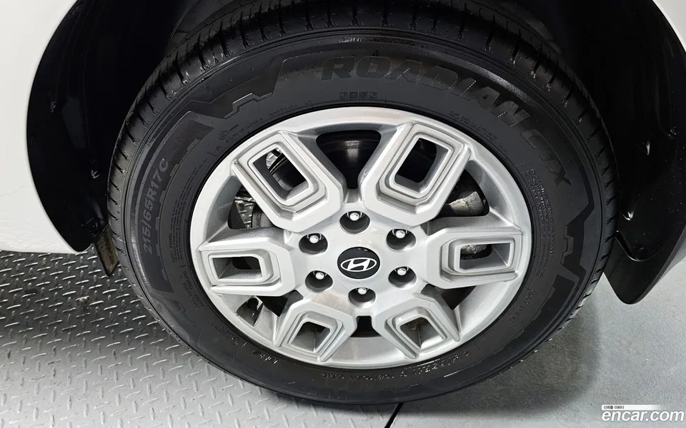 Hyundai Staria L3.5 5 2024 — миниатюра 5