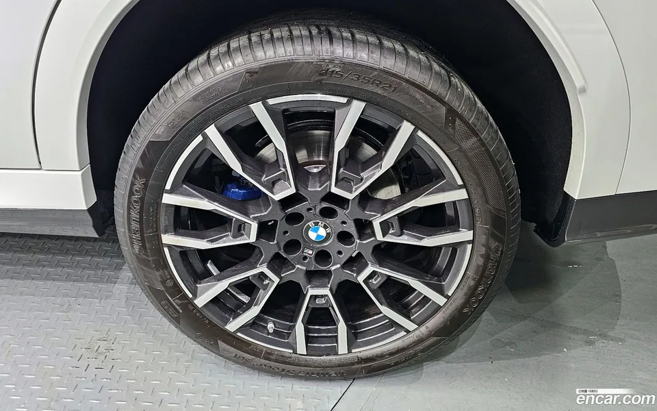 BMW X6 xDrive30d M 2024 — миниатюра 5