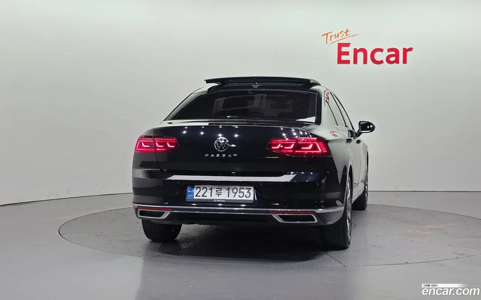 Volkswagen Passat GT 2.0 TDI 2022 — миниатюра 4