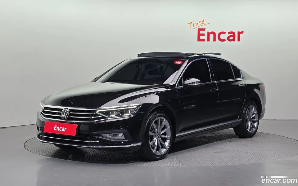 Volkswagen Passat GT 2.0 TDI 2022 — фото 1, купить с доставкой в Москву