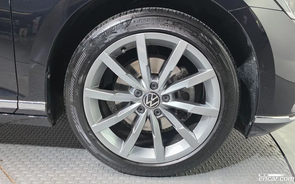 Volkswagen Passat GT 2.0 TDI 2022 — миниатюра 2