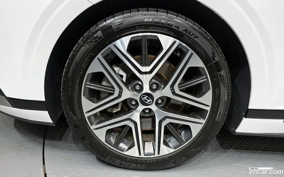 Hyundai Grandeur 3.5 LPG 2WD 2023 — миниатюра 2