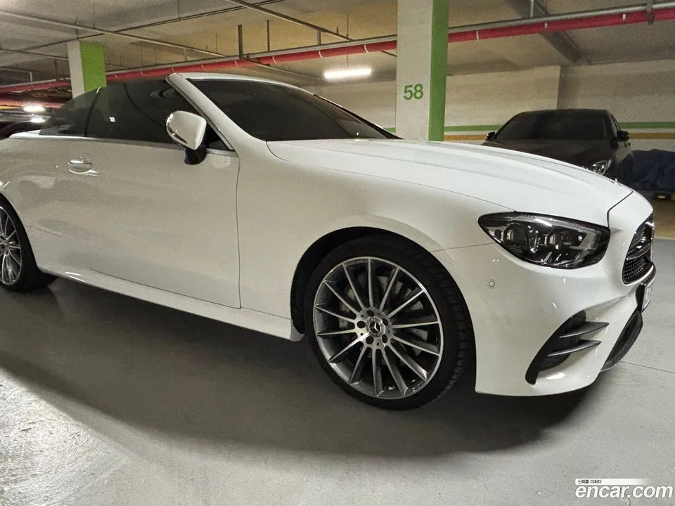 Mercedes-Benz E-Class 2022