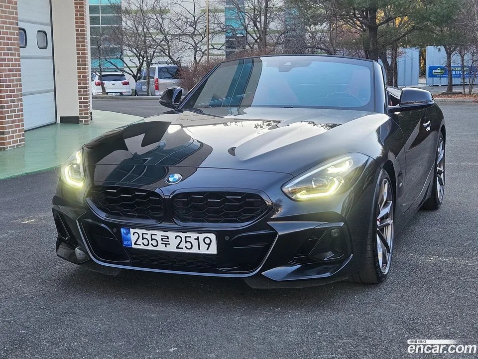 BMW Z4 M40i 2024 — миниатюра 3