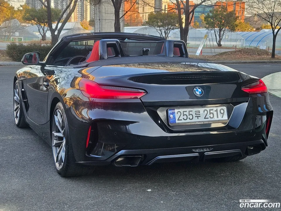 BMW Z4 M40i 2024 — миниатюра 5