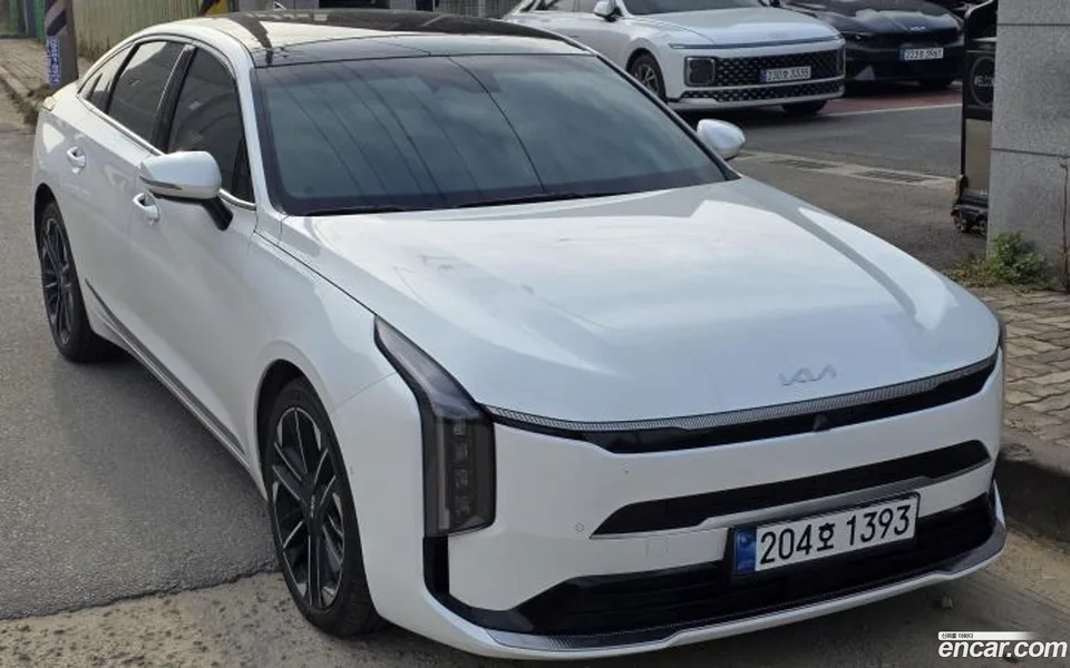 Kia K8 Hybrid 2024 — thumbnail 3