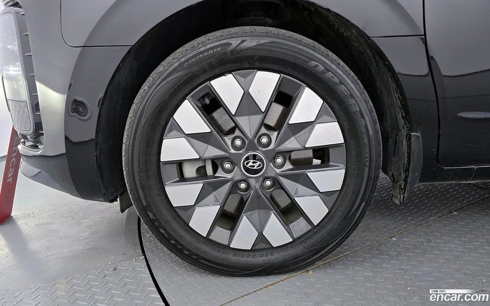 Hyundai Staria 4WD 9 2023 — миниатюра 5