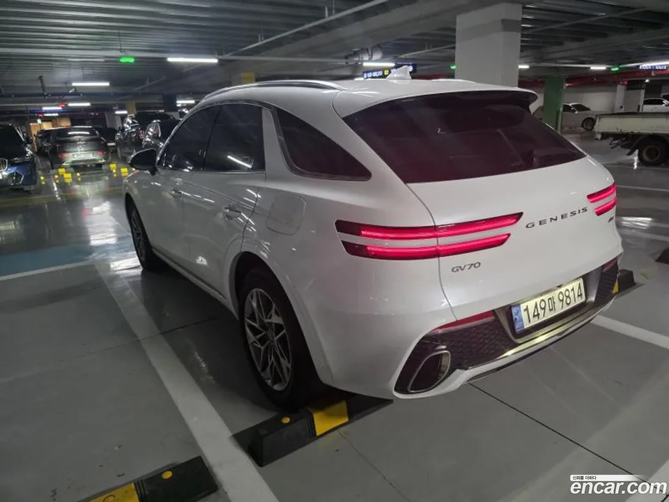 Genesis GV70 2.5T AWD 2022 — миниатюра 5