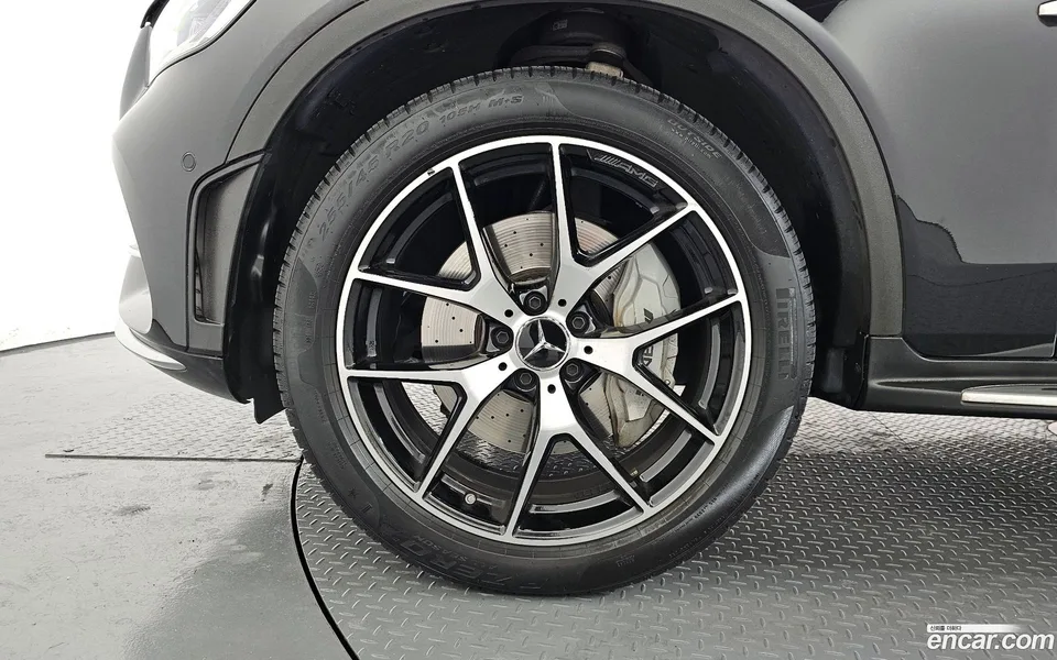 Mercedes-Benz GLC-Class AMG GLC43 4MATIC 2022 — миниатюра 2