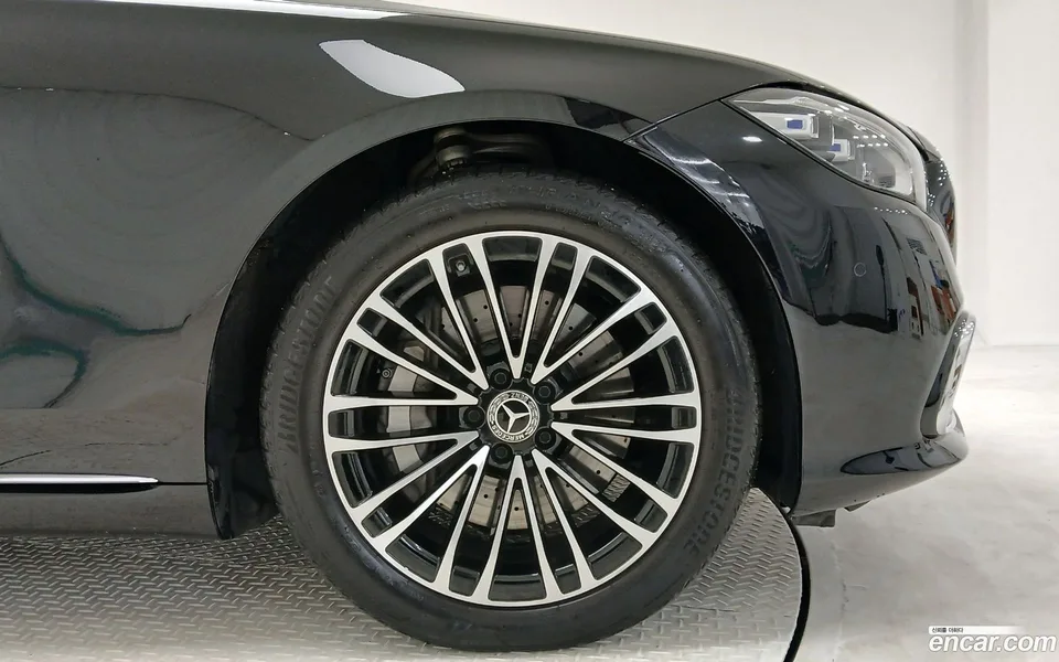 Mercedes-Benz S-Class S350 d 4MATIC 2025 — миниатюра 5