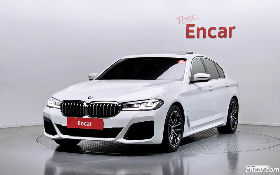 BMW 5 Series 523d xDrive M 2023 — фото 1, купить с доставкой в Москву